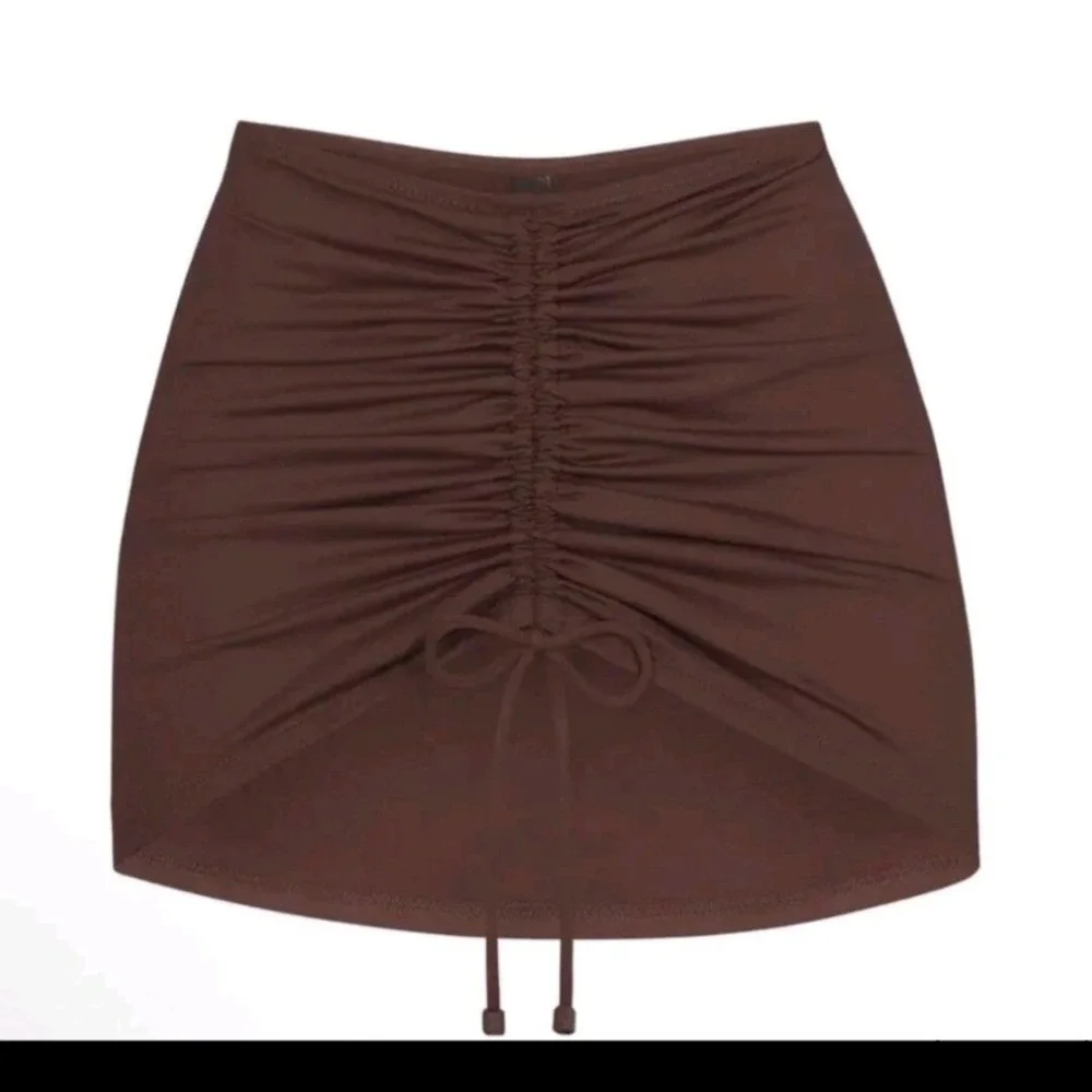 SKIMS Recycled Swim Ruched Mini Skirt‎ Cocoa Brown 4X CU-SKT-2796 NWT